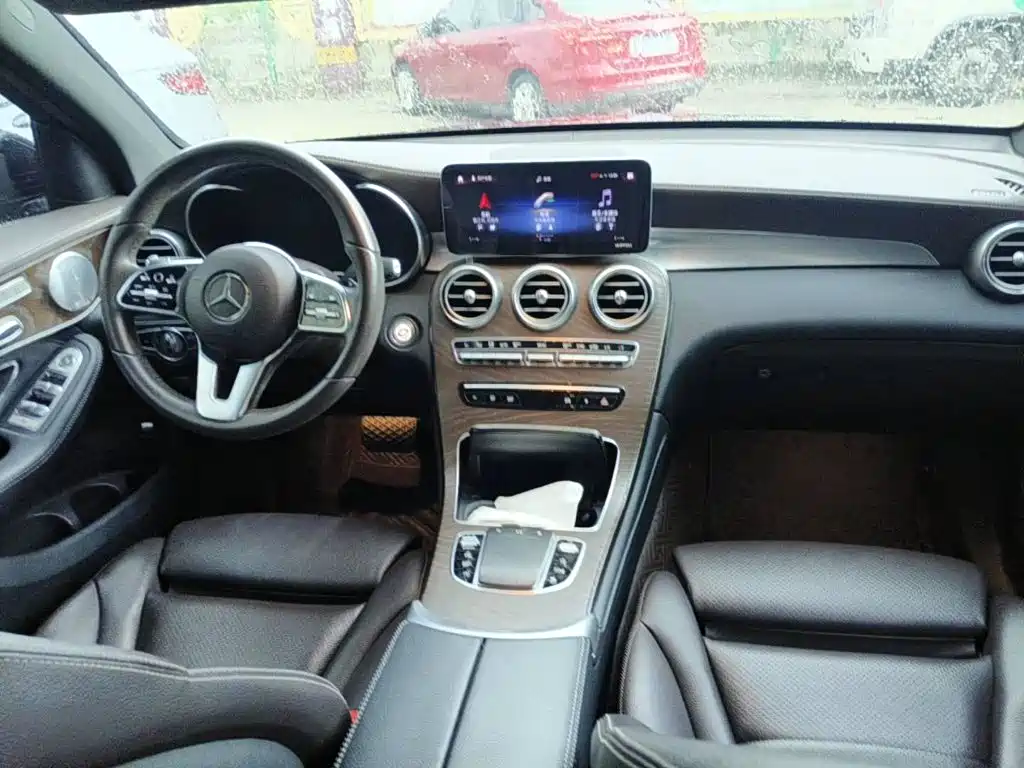Mercedes-Benz GLC, миниатюра 12