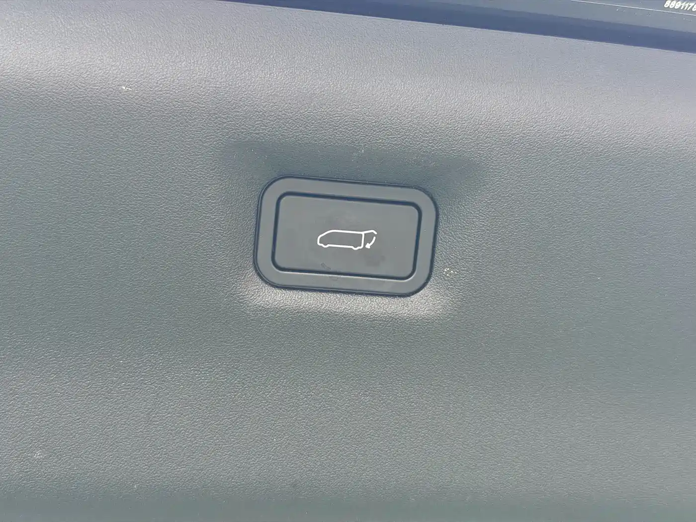 Geely Galaxy Yizhen L380 2024 140kWh 6-Seater AWD Ultra фото 24