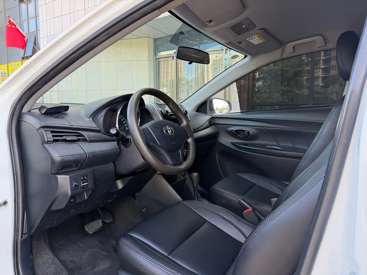 Toyota YARiS L Zhi Xiang 2019 1.5E CVT Charming China VI фото 7