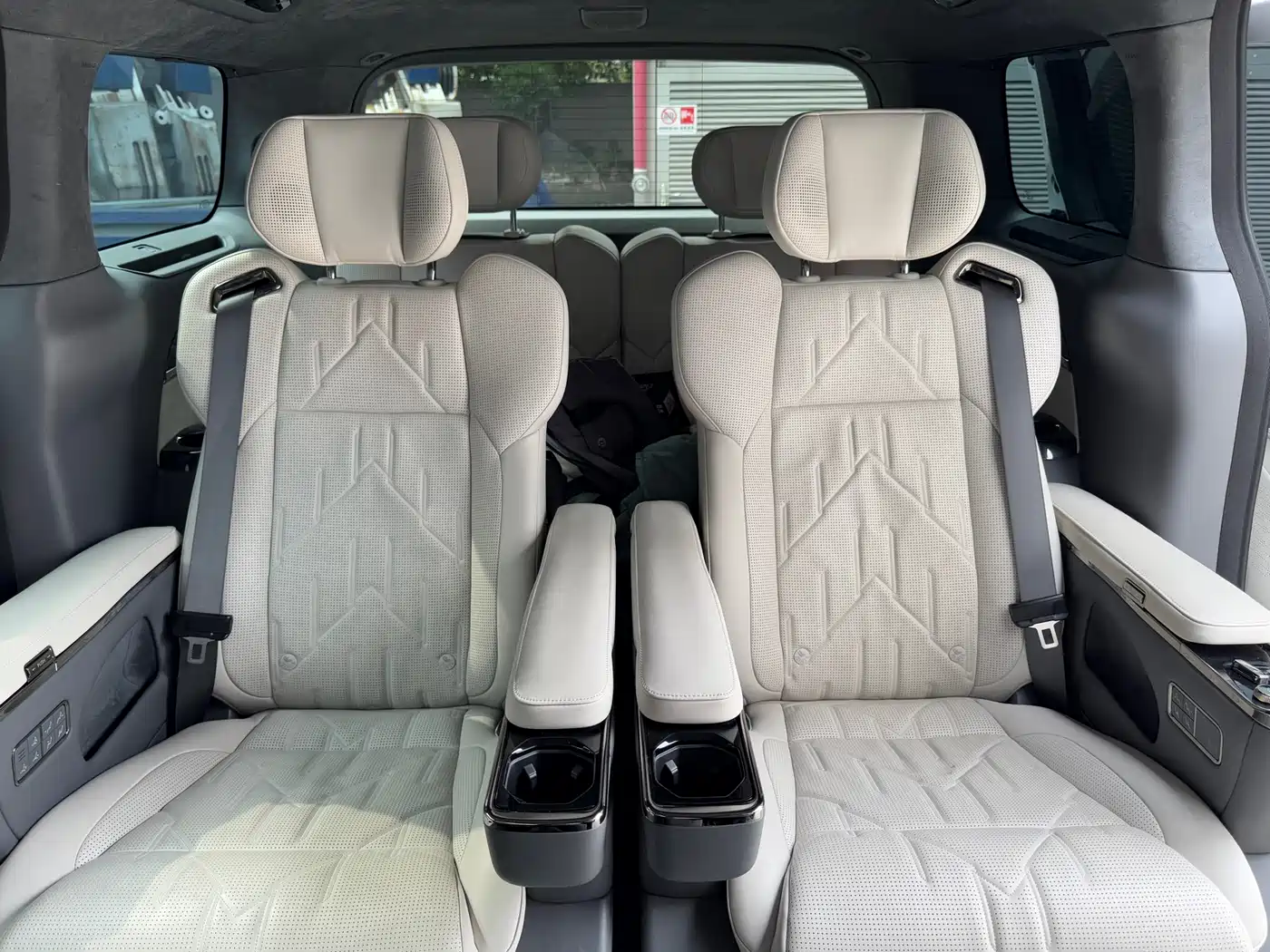 ZEEKR EXTREME KRYPTON 009