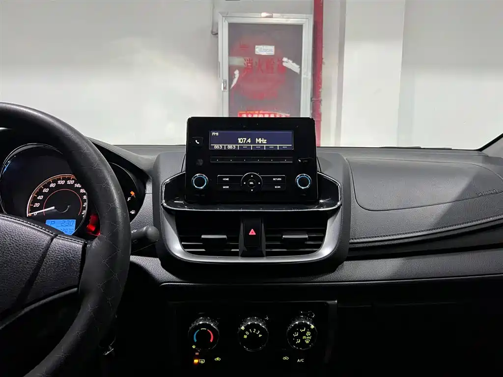 Toyota YARiS L Zhi Xuan 2021 Zhi Xuan X 1.5L CVT Leading Edition фото 14