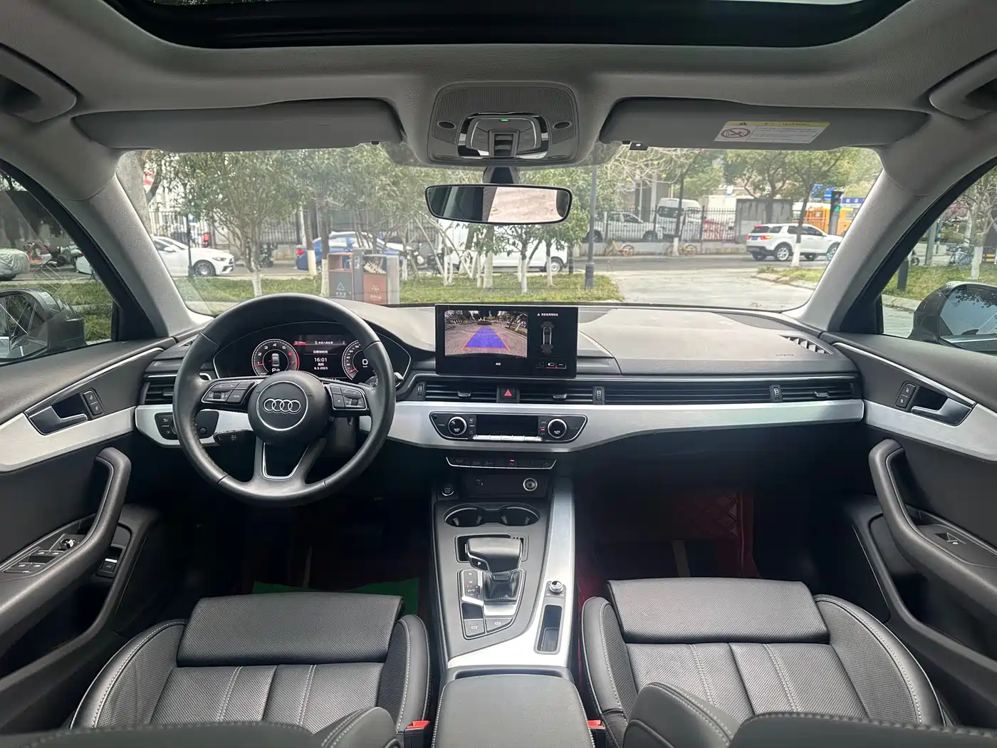 Audi A4L 2022 40 TFSI Luxury Elegance фото 9