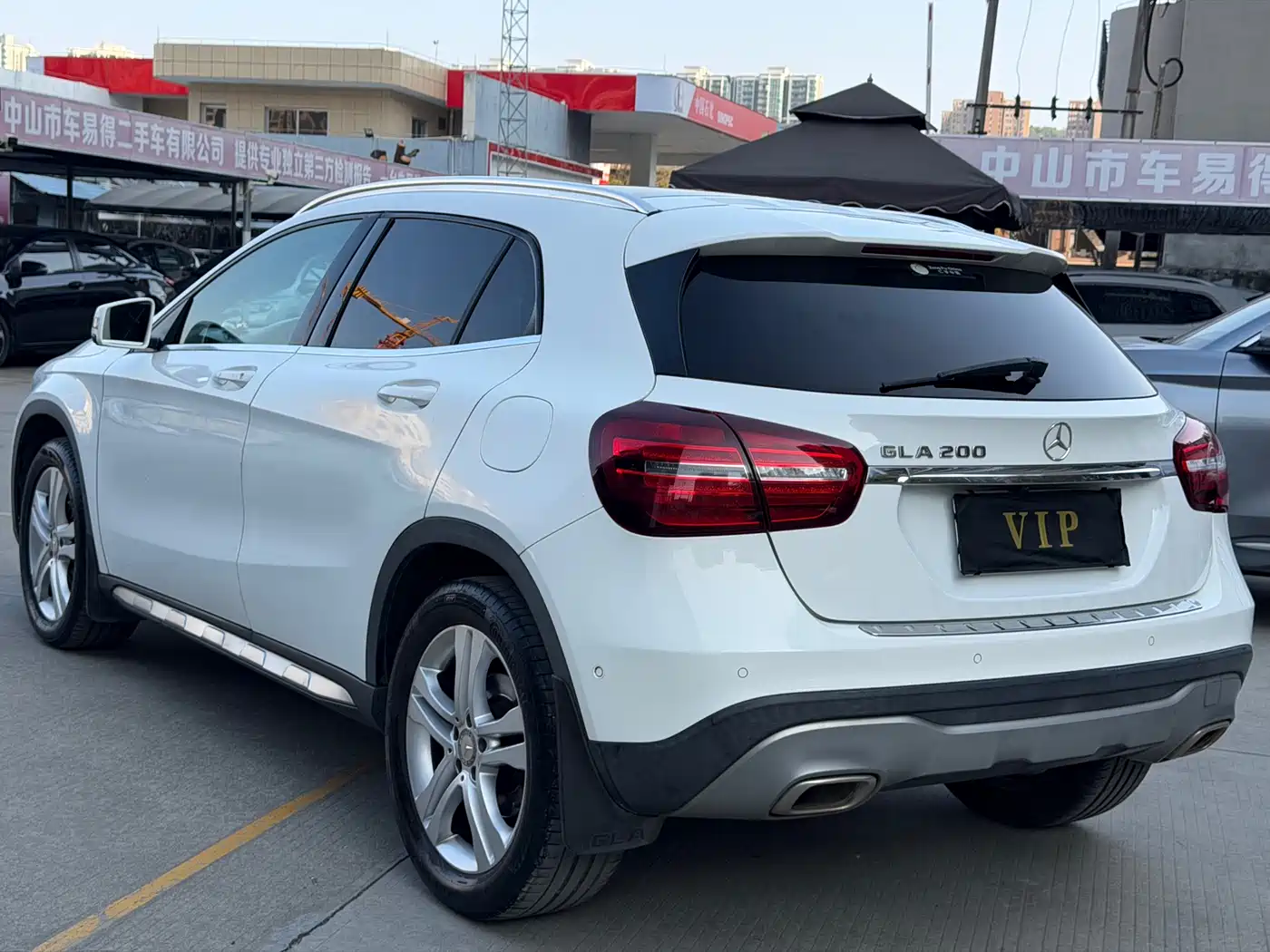 Mercedes-Benz GLA 2018 GLA 200 Dynamic фото 4