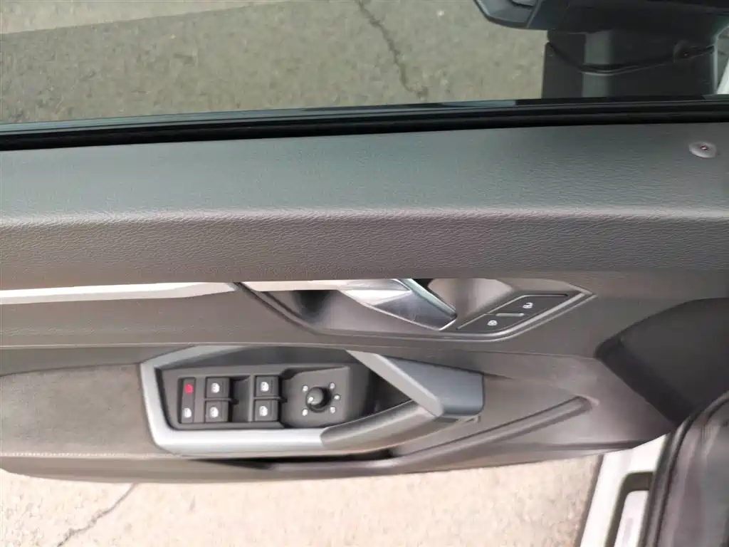 Audi Q3 Sportback 2022 40 TFSI Fashion фото 15