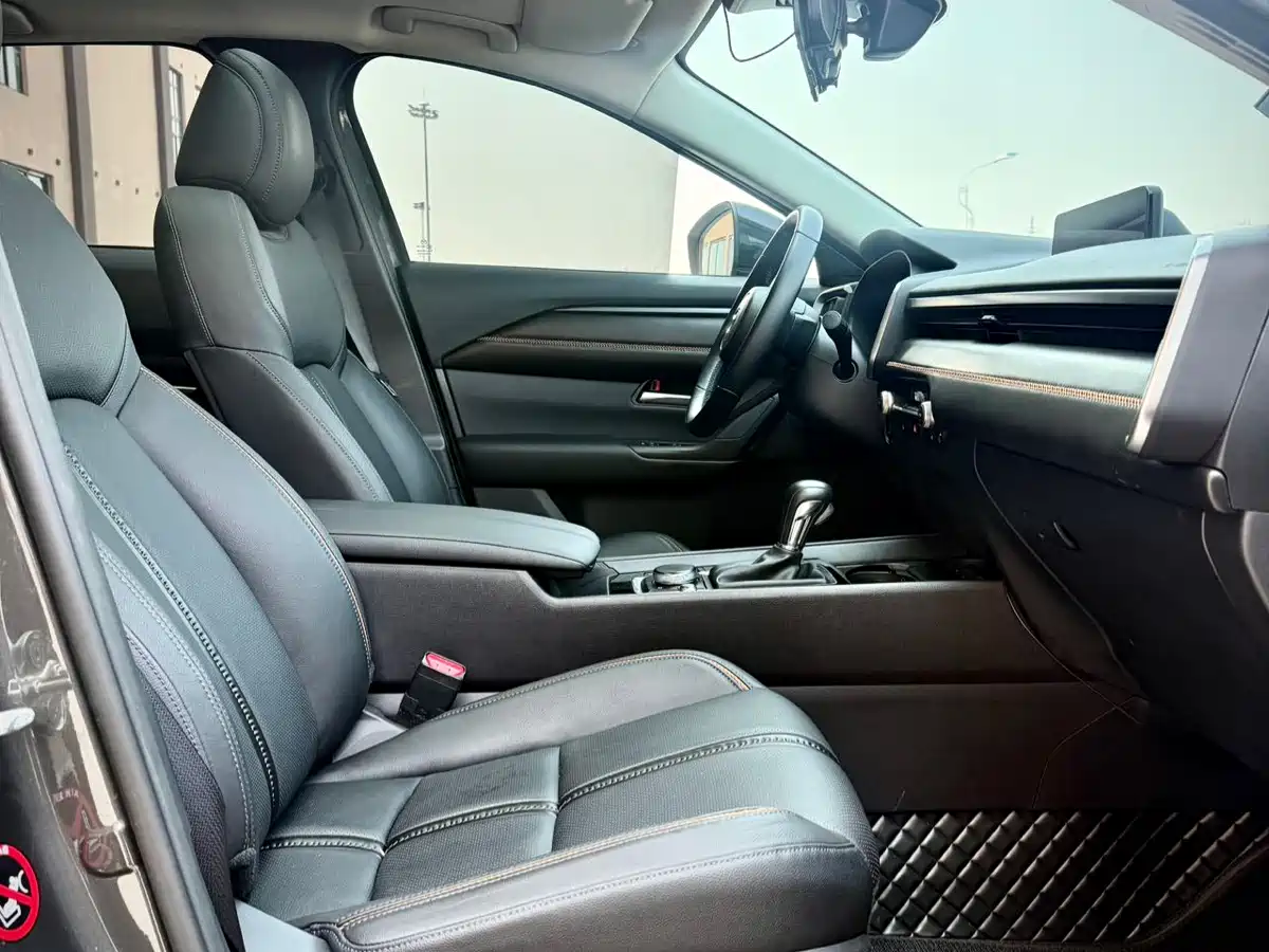 MAZDA CX-50 LINE ALSO