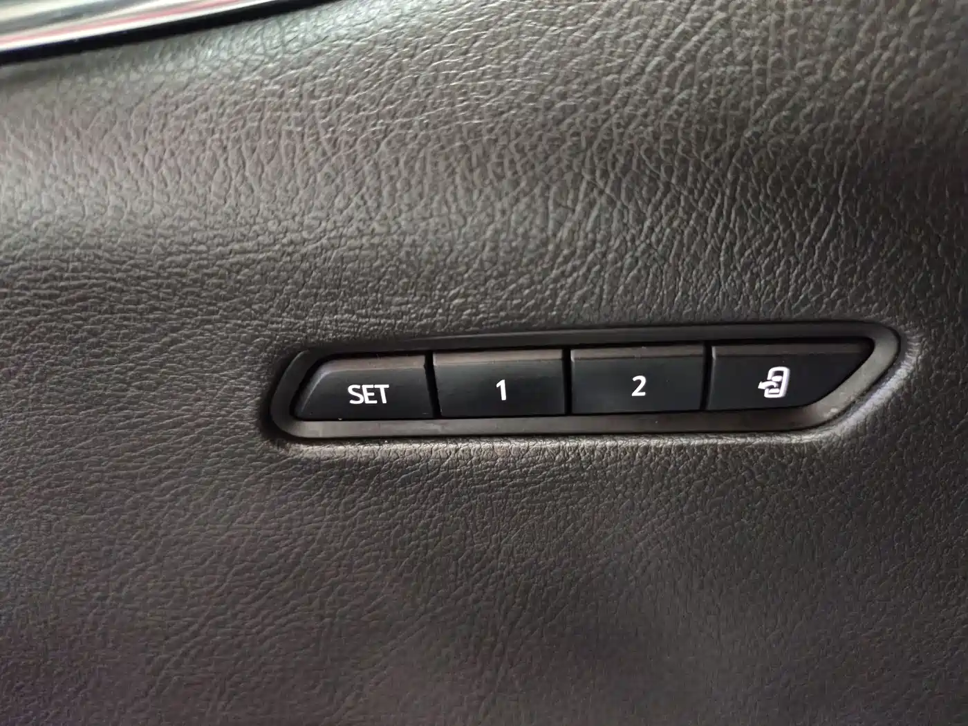 Cadillac XT6 2020 28T 6-Seater 4WD Luxury Model фото 11