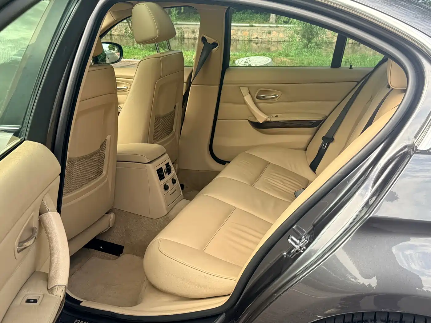 BMW 3 Series 2008 Model 325i Leading фото 17