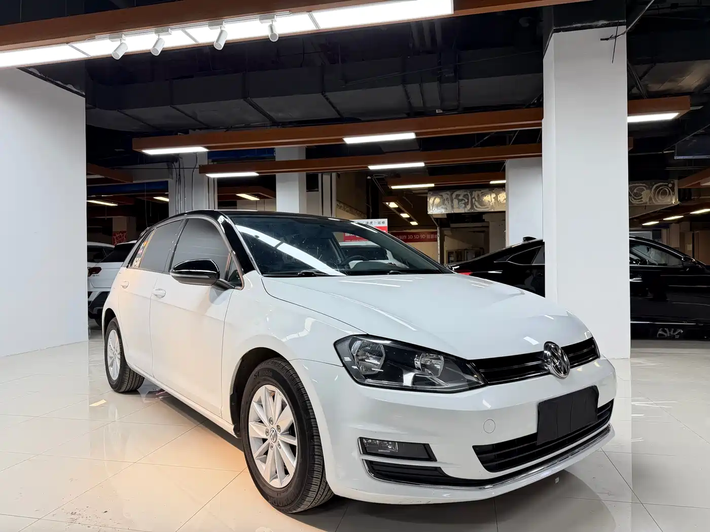 Volkswagen Golf 2015 1.6L Manual Fashion фото 3