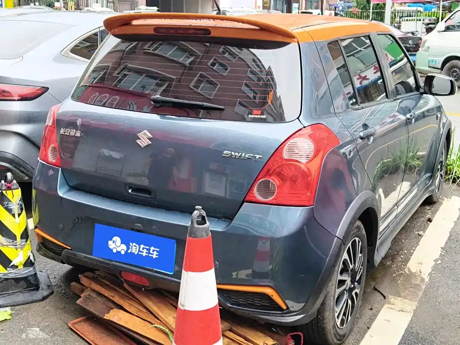 Suzuki Swift 2018 2016 1.5L Automatic Fashion Cool Edition