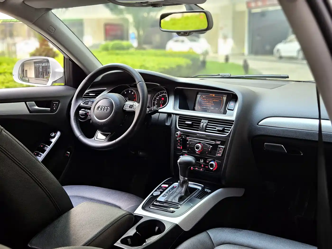Audi A4L 2016 35 TFSI Collector's Edition Automatic Standard фото 12
