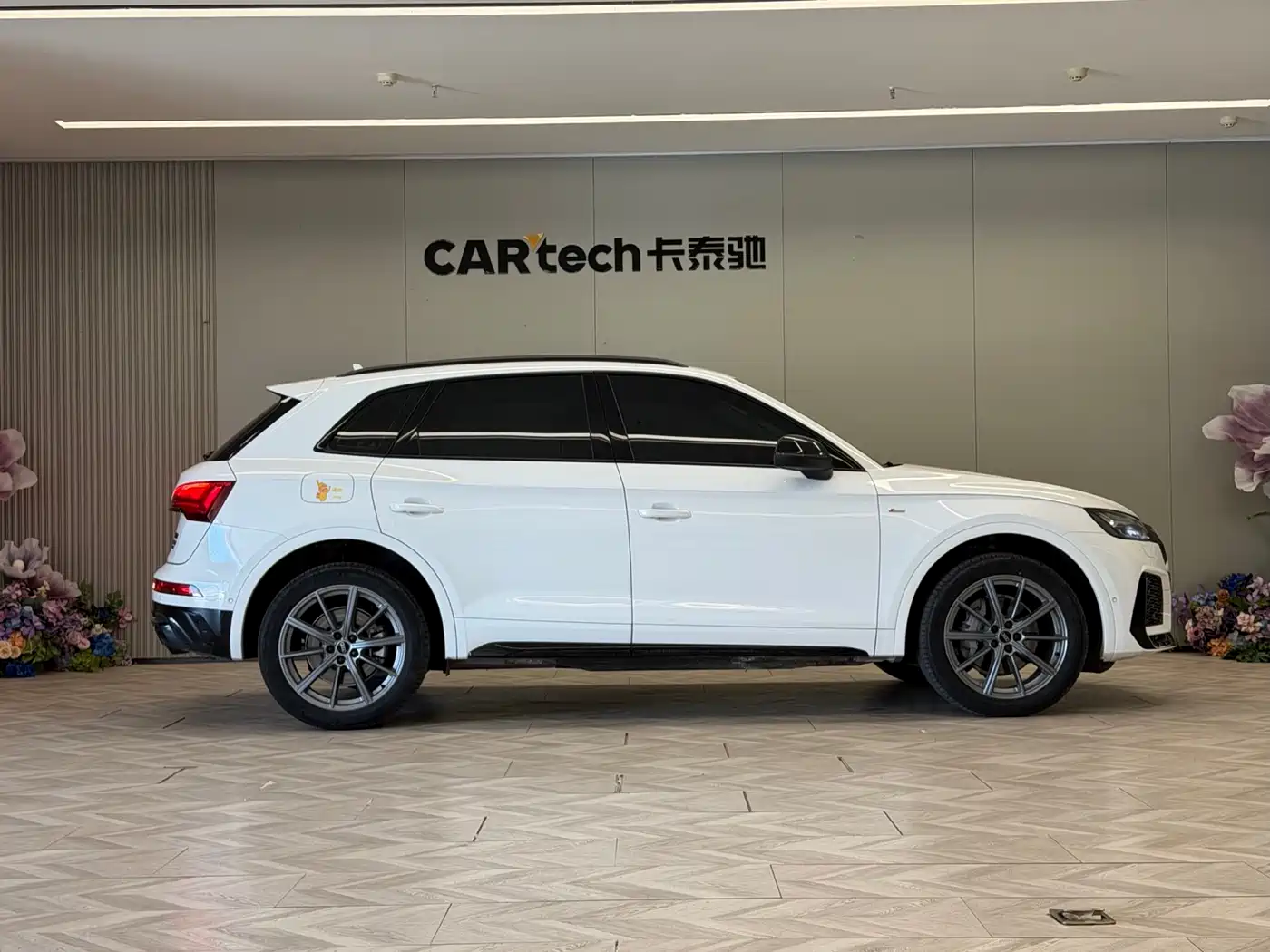 Audi Q5L 2022 Facelift 45T Luxury Dynamic фото 4