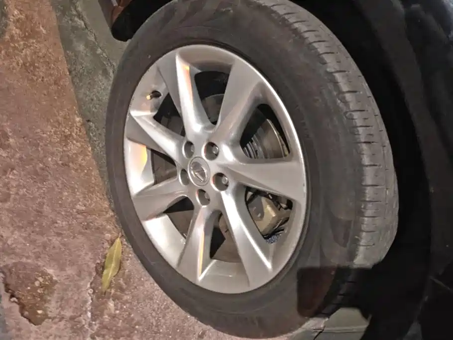 Lexus RX Classic 2009 Model 350 Luxury Edition фото 6