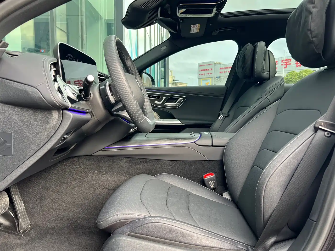 Mercedes-Benz E-Class 2024 Model E 300 L Luxury Sport фото 15