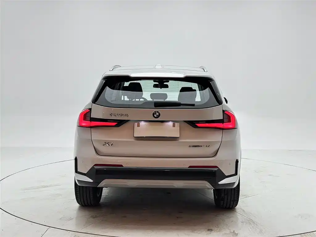 BMW X1 2023 sDrive20Li X Design Package фото 5