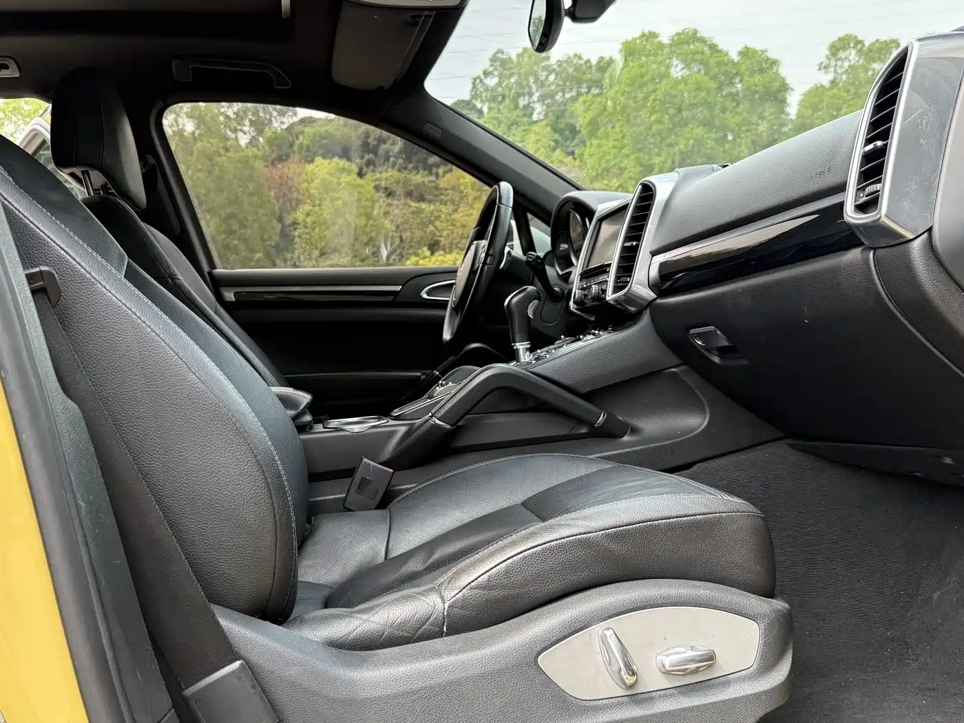 Porsche Cayenne 2011 Cayenne 3.0T фото 10