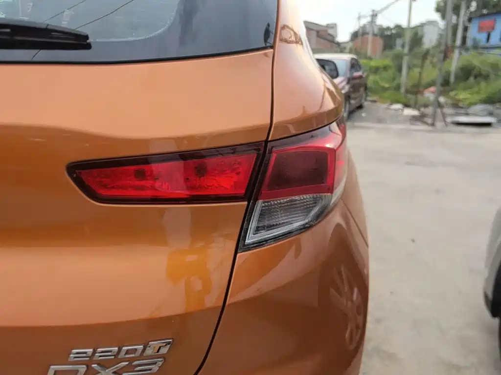 Soueast DX3 2018 2016 Model 1.5T CVT Flagship Type
