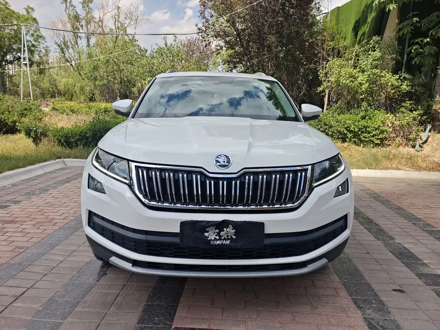 Škoda Kodiaq 2019 Facelift TSI330 5-Seater 2WD Luxury Premium Edition China V фото 2