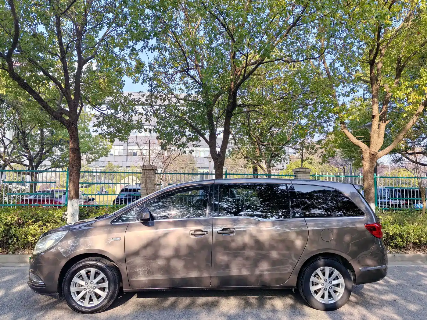 Buick GL8 2017 25S Comfort China V фото 16