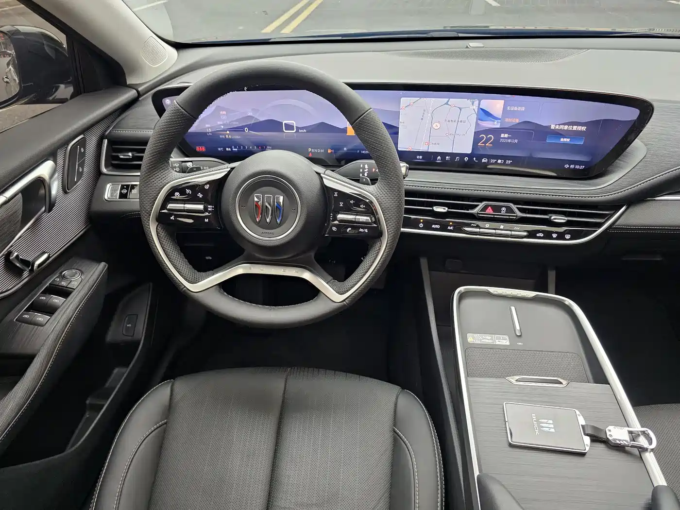 BUICK LACROSSE
