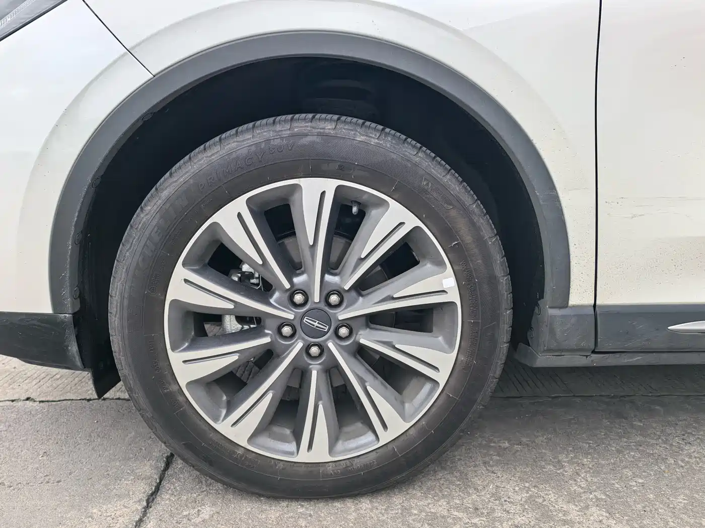 LINCOLN ADVENTURER