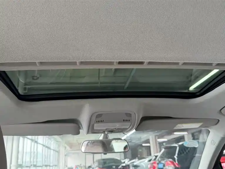 Audi A4L 2013 30 TFSI Automatic Comfort фото 7