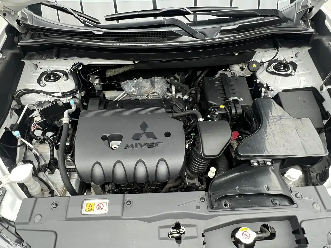 Mitsubishi Outlander 2021 Facelift 2.0L 2WD Comfort Edition 5-Seater фото 20