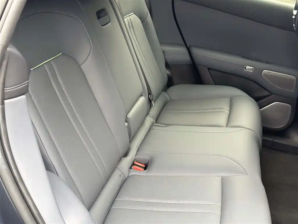 Xiaomi Auto Xiaomi YU7 2025 Ultra Long Range High Performance AWD Max Edition фото 10