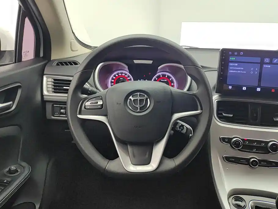 Zhonghua H3 2018 2017 1.5L Manual Elite