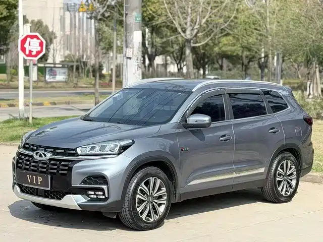 CHERY TIGGO 8