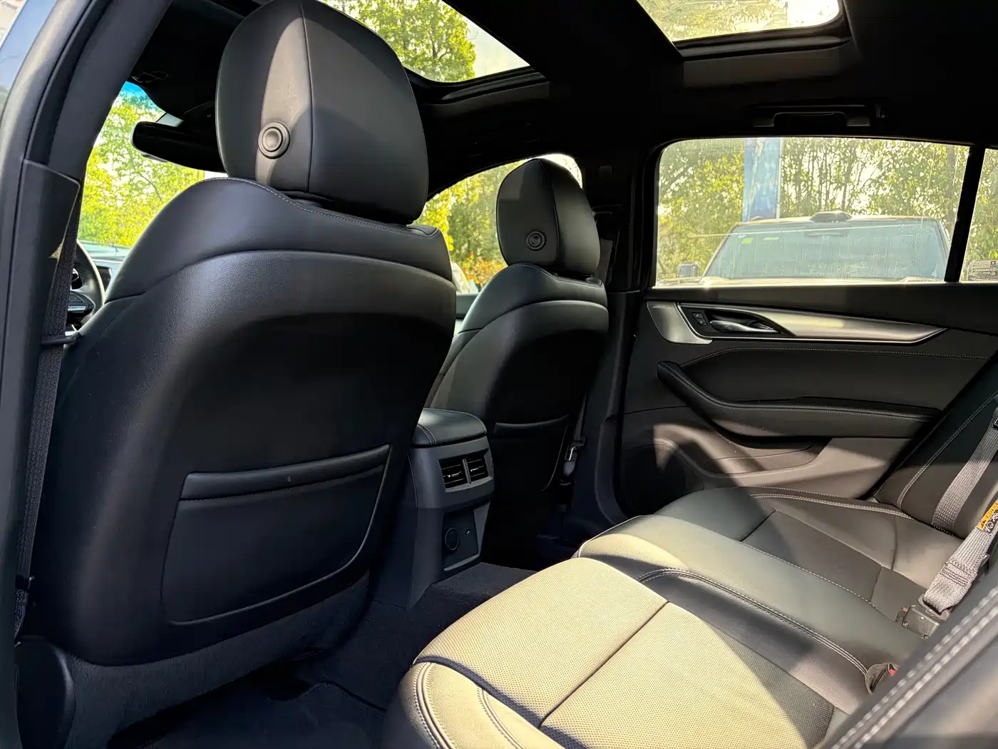 Cadillac CT5 2022 28T Luxury Edition фото 8