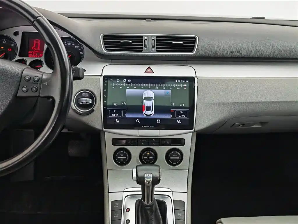 Volkswagen Magotan 2011 1.8TSI DSG Comfort фото 12