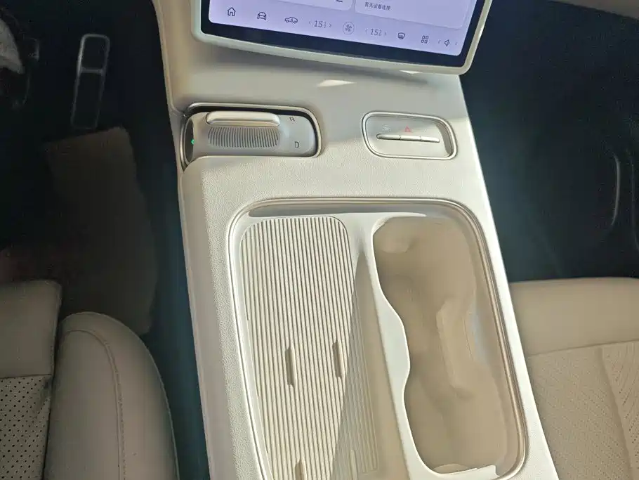 NIO EC7 2023 2023 75kWh