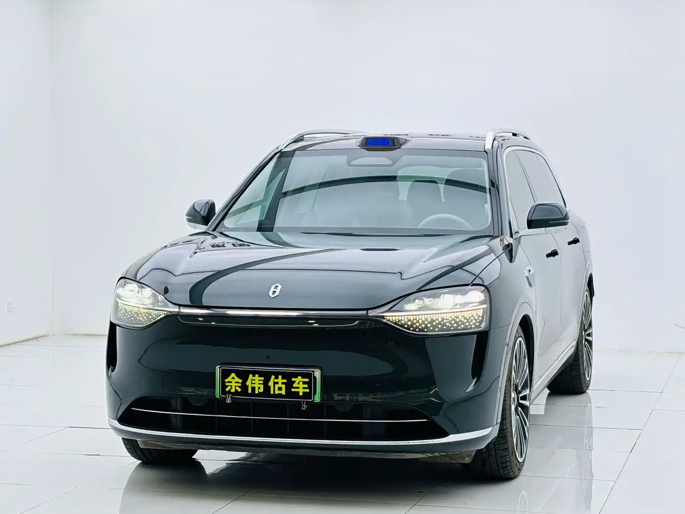 AITO Wenjie AITO M9 2024 Extended Range Ultra 42kWh 6-Seater