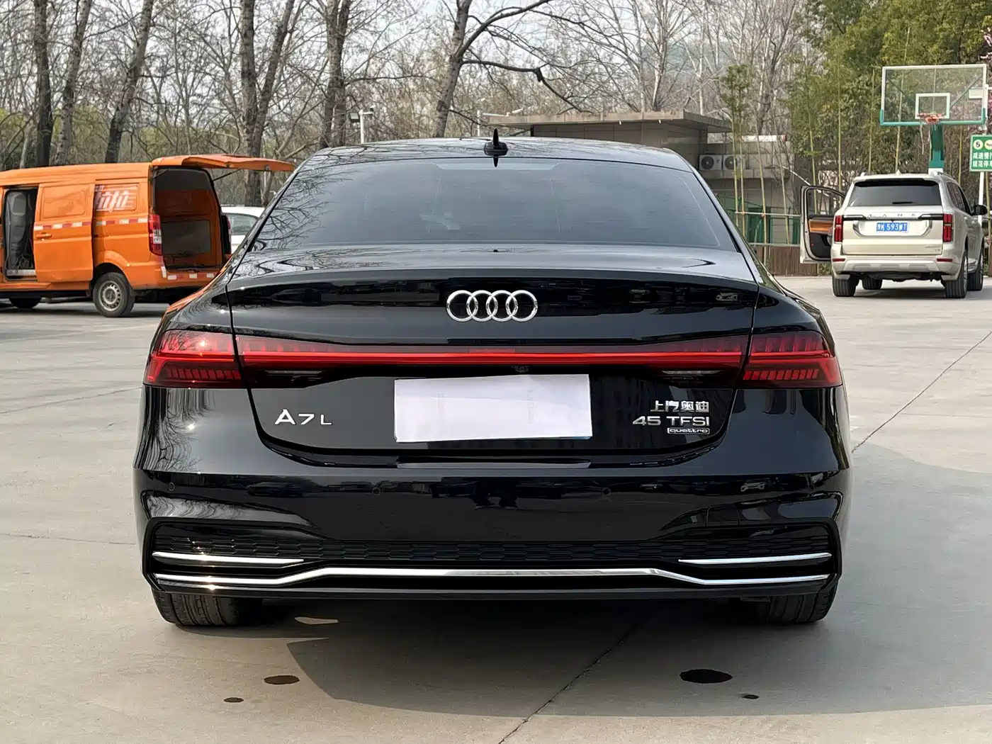 Audi A7L 2024 45TFSI quattro S-line Vision Edition Crystal Package фото 3