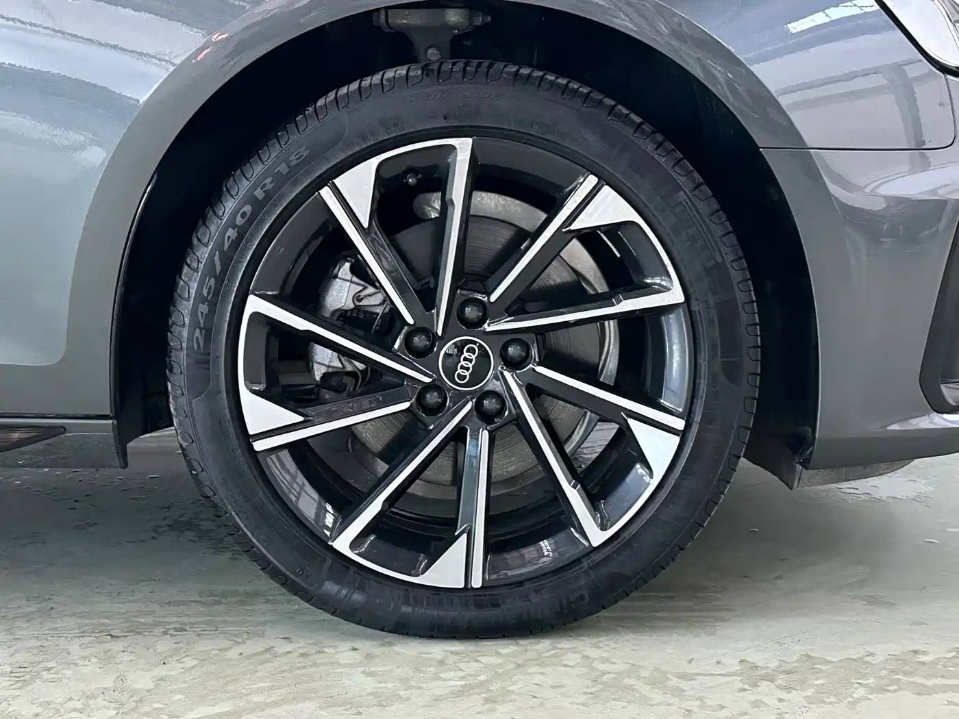Audi A4L 2022 40 TFSI Luxury Dynamic фото 14
