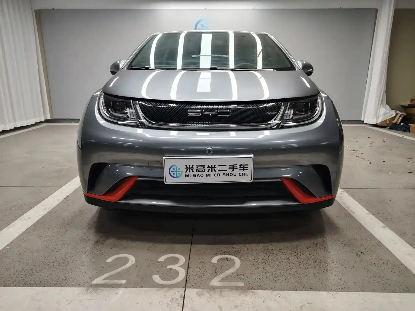 BYD Dolphin 2021 Model 405km Fashion Edition фото 2
