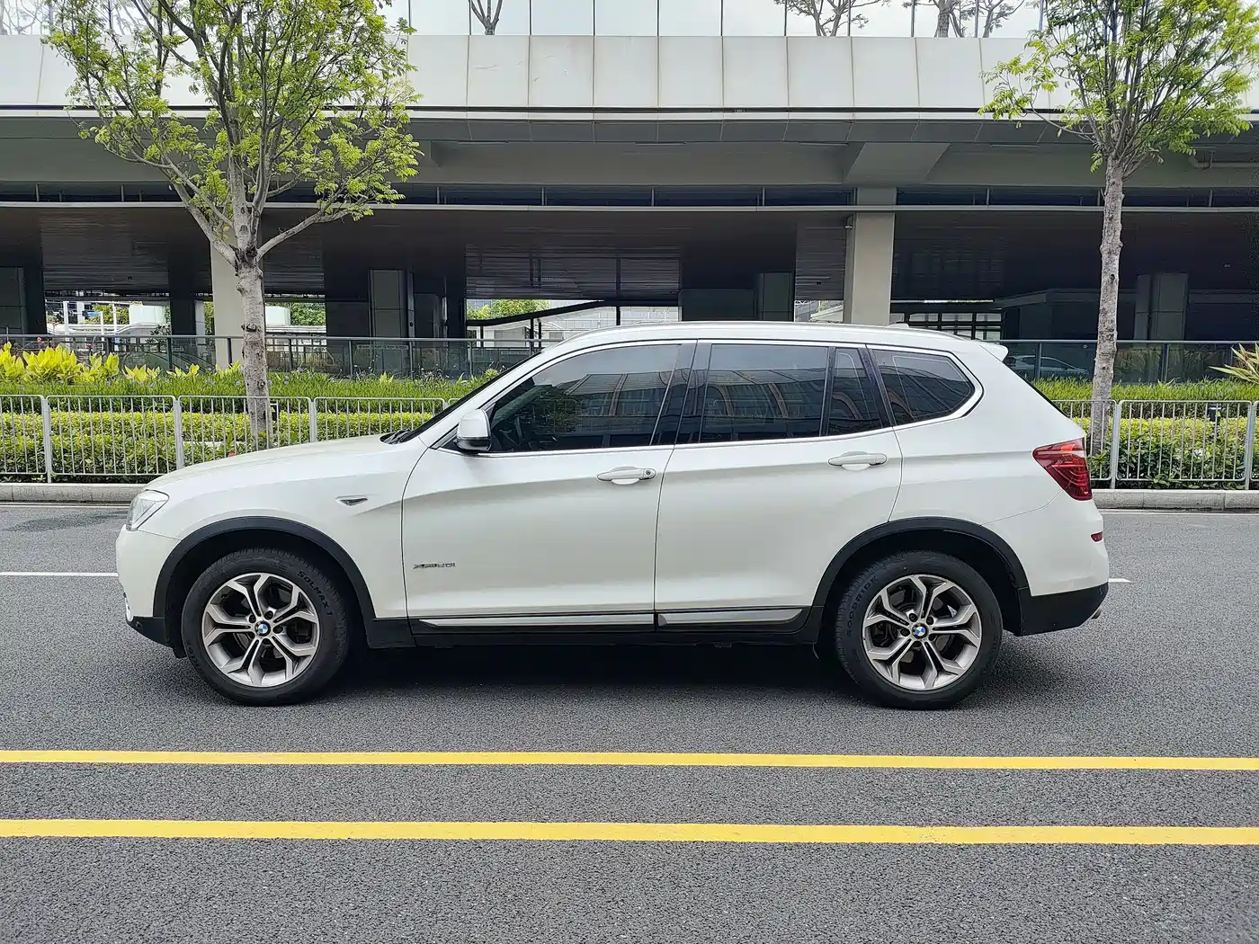 BMW X3 (Import) 2014 xDrive20i X Design Package фото 8