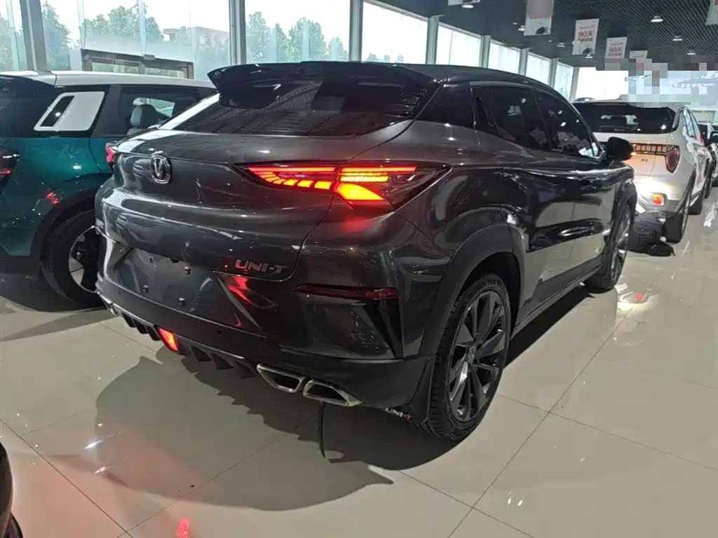CHANGAN UNI-T