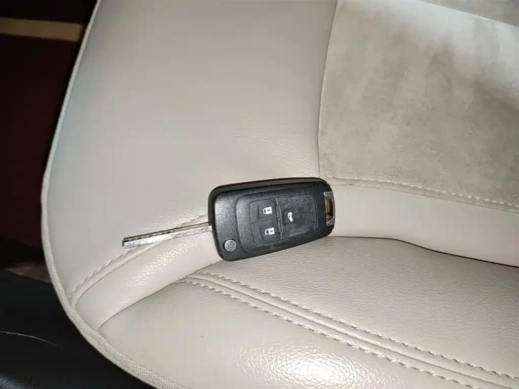 Buick Excelle 2015 15N Automatic Luxury фото 9