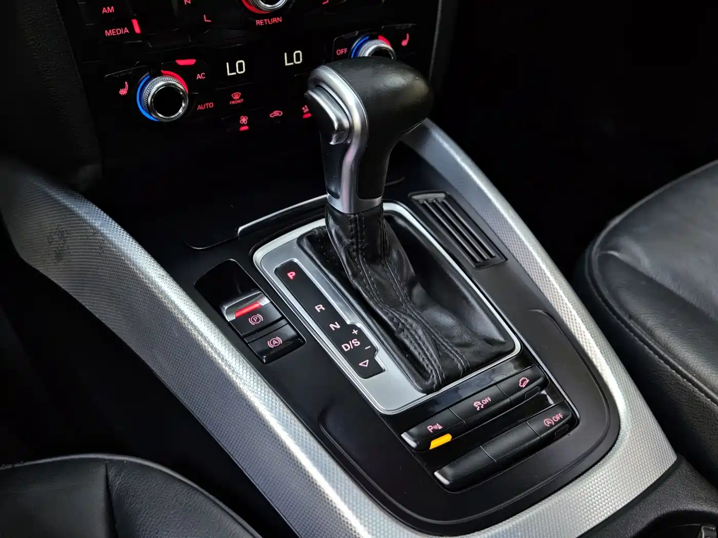 Audi Q5 2013 40 TFSI Technology фото 18