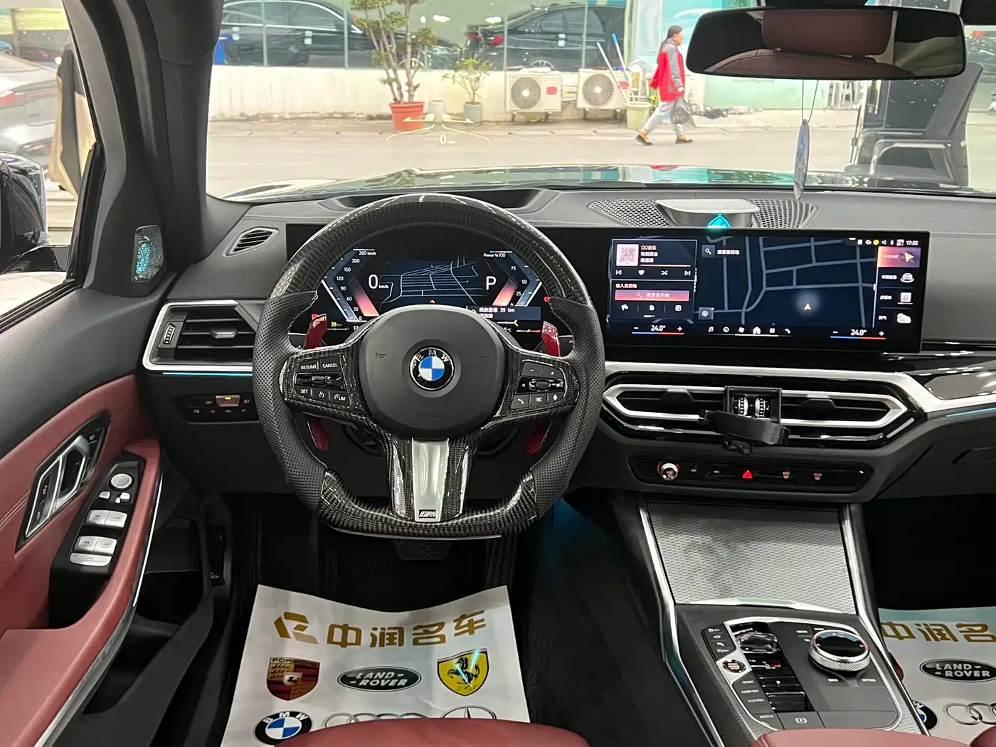 BMW 3 Series 2024 330i M Sport Shadowline Package фото 7