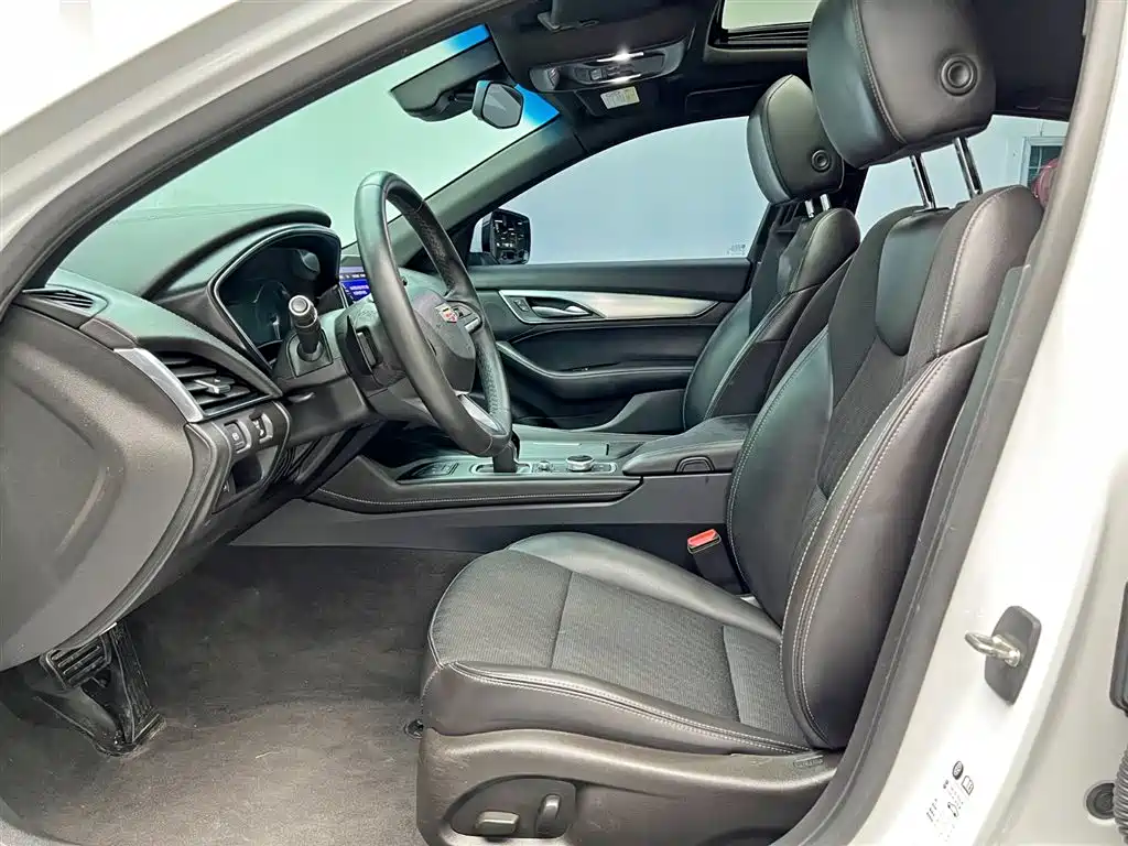 Cadillac CT5 2021 28T Style Edition фото 15