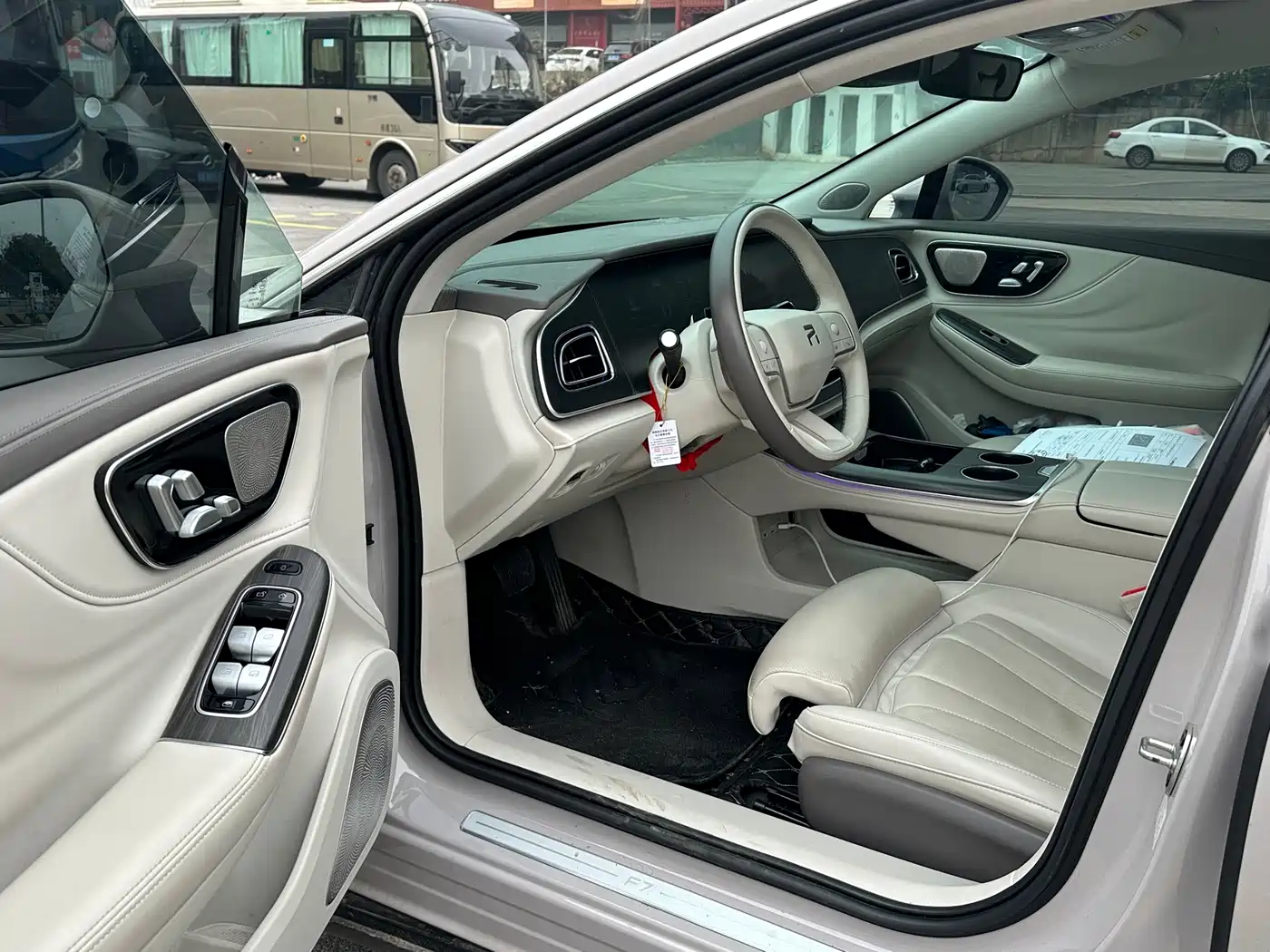 RISING AUTO FEIFAN F7