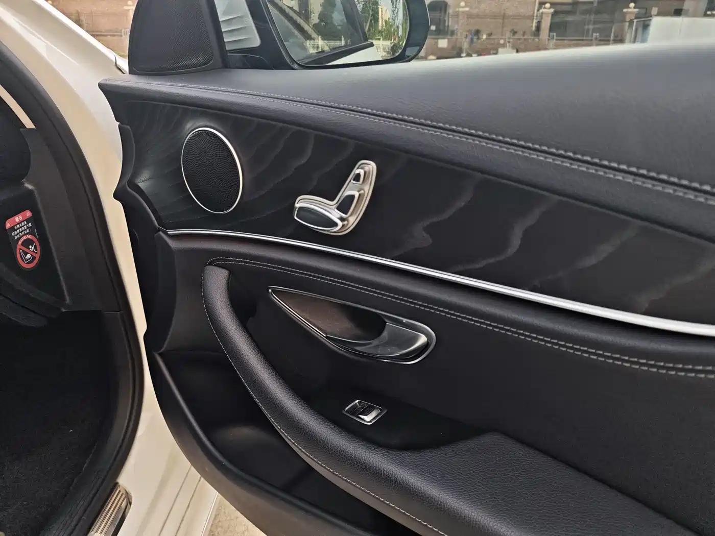 Mercedes-Benz E-Class 2016 E 200 L Sport Type фото 13
