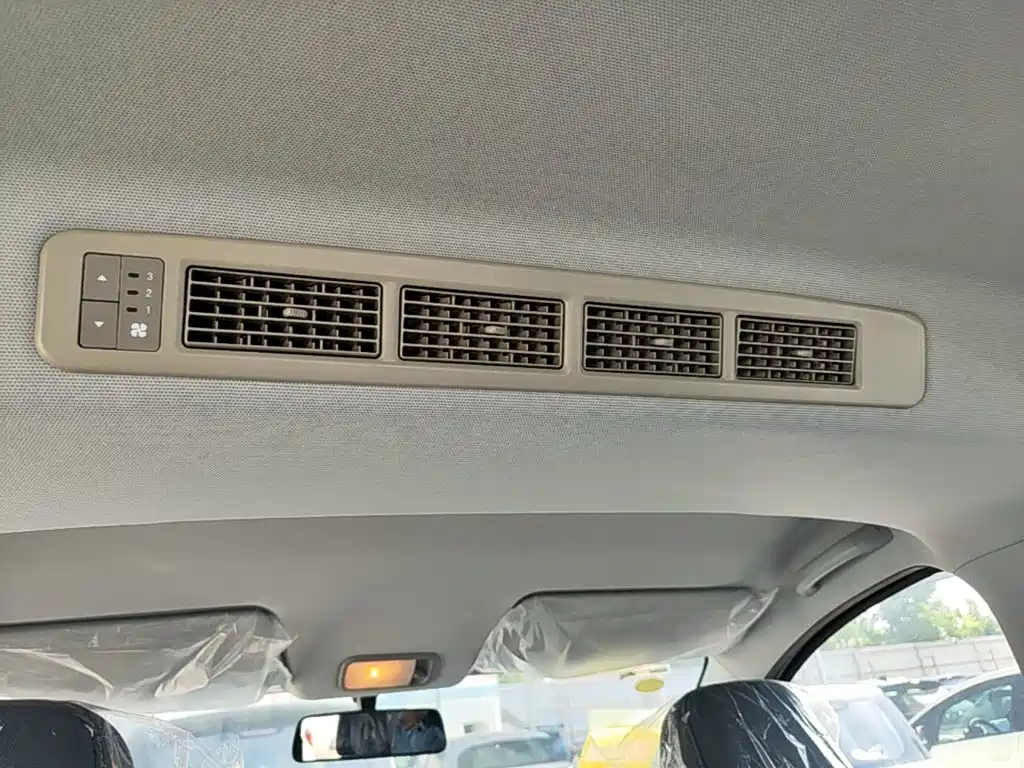 Wuling Motors Wuling Hongguang New Energy 2025 2024 Pure Electric 300KM Standard