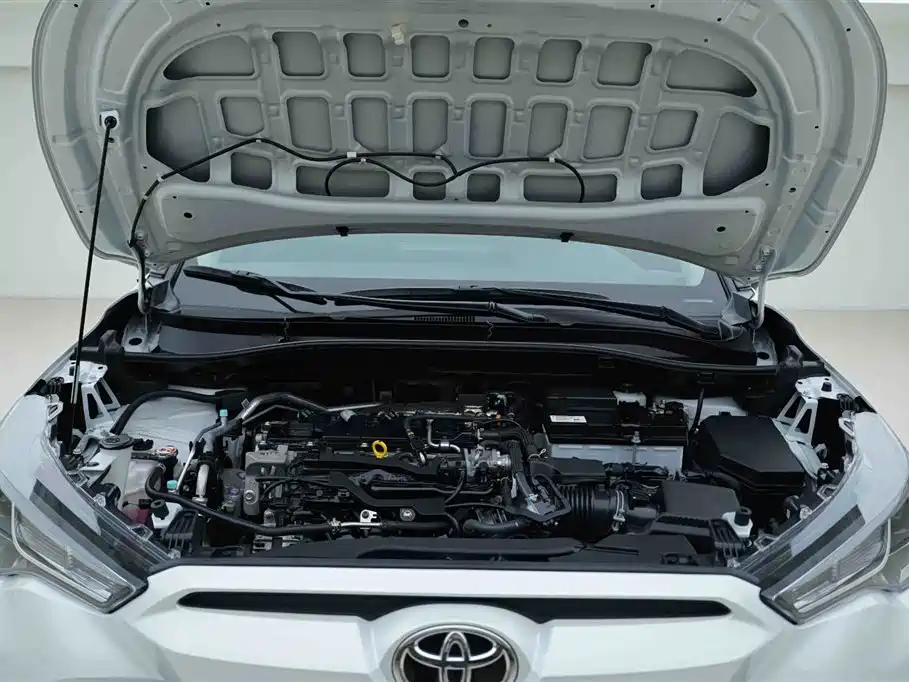 Toyota Frontlander 2024 2.0L CVT Elite Edition фото 7