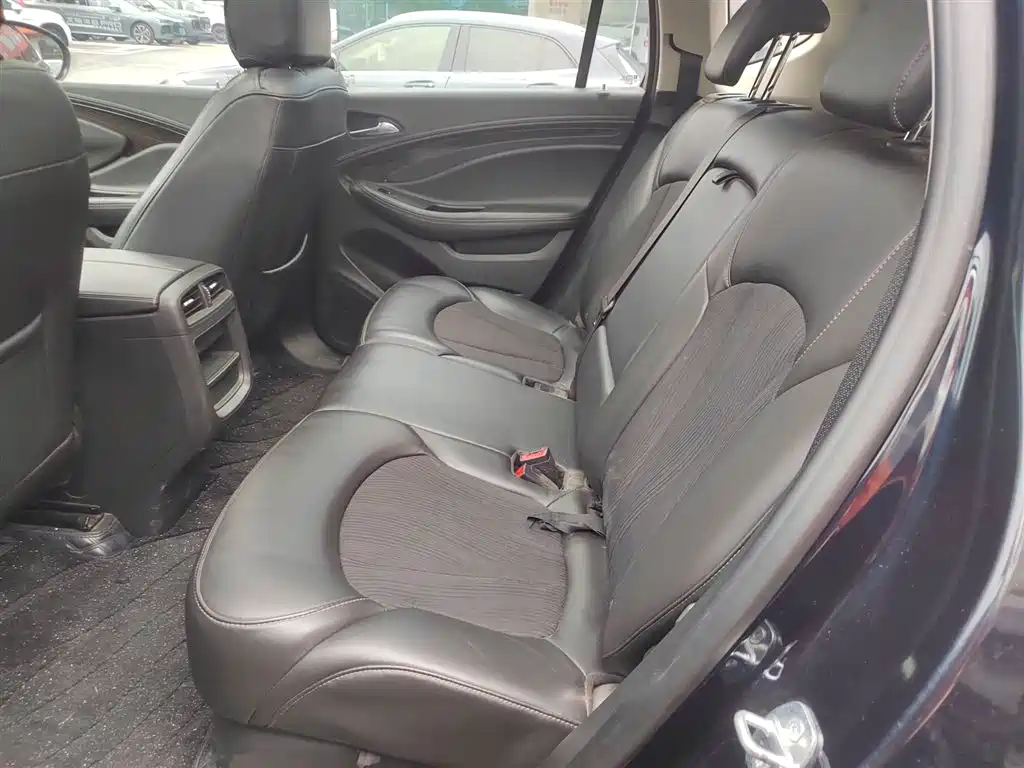 Buick Envision Plus 2021 532T FWD Leading Trim фото 13