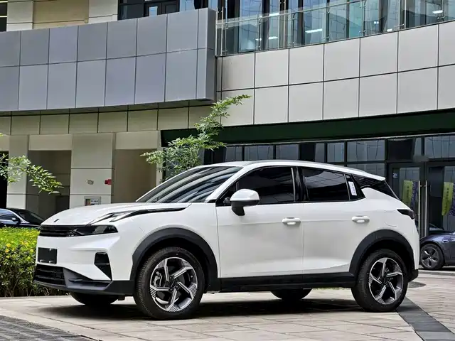 Lynk & Co 06 2025 Renew 1.5T Pro