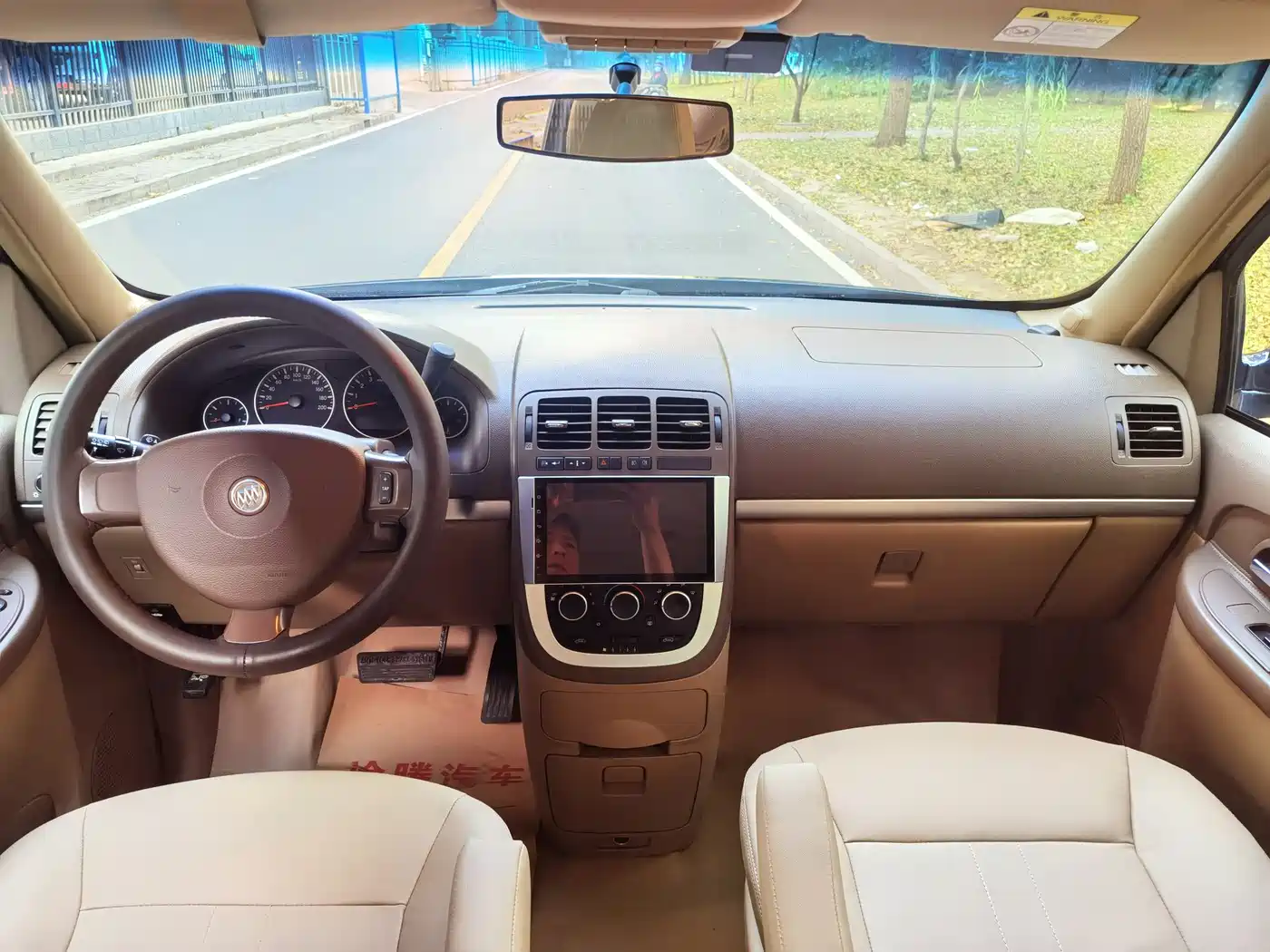 Buick GL8 2014 2.4L Classic Edition фото 9
