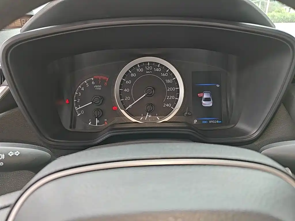 Toyota Levin 2019 185T CVT Luxury Edition China VI фото 12